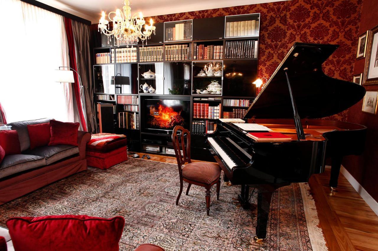 Luxury Room In Central Art Nouveau Building Next To Metro Station Milão Exterior foto