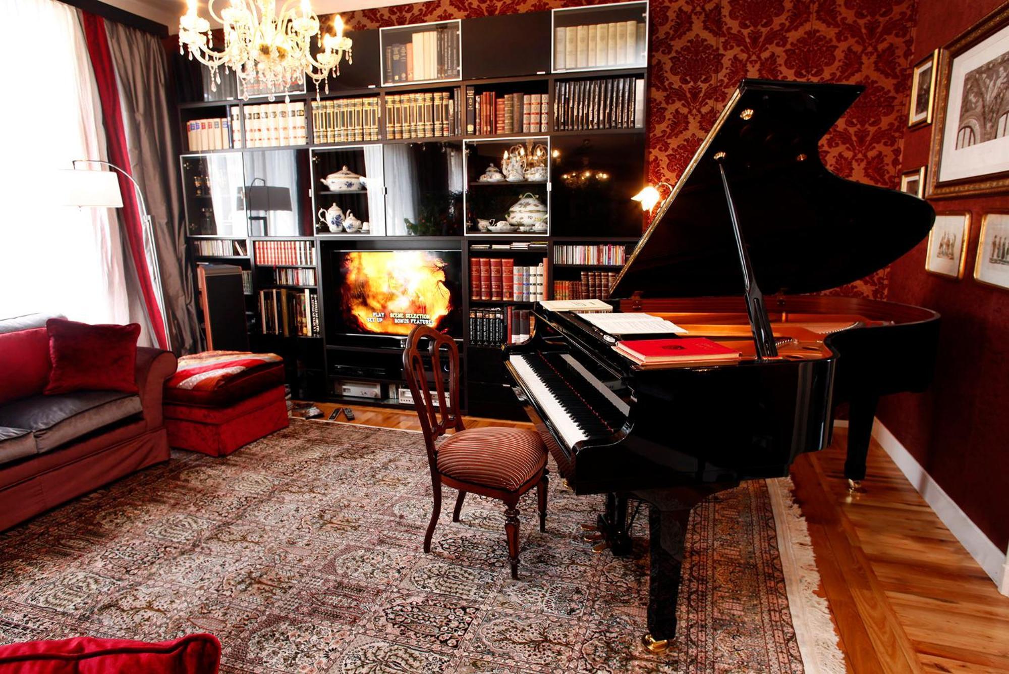 Luxury Room In Central Art Nouveau Building Next To Metro Station Milão Exterior foto